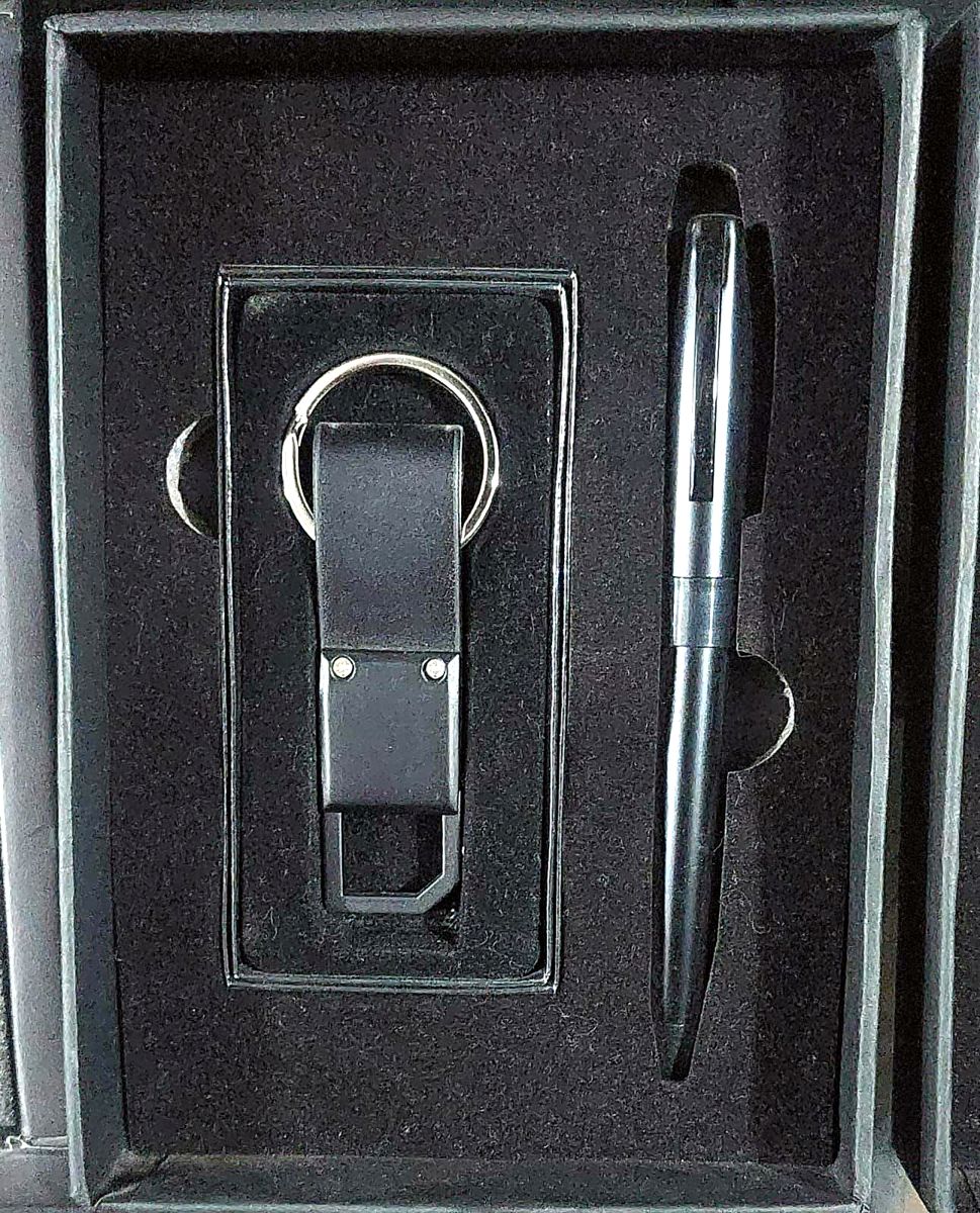 Corporate Gifts — Loh-o-Qalam