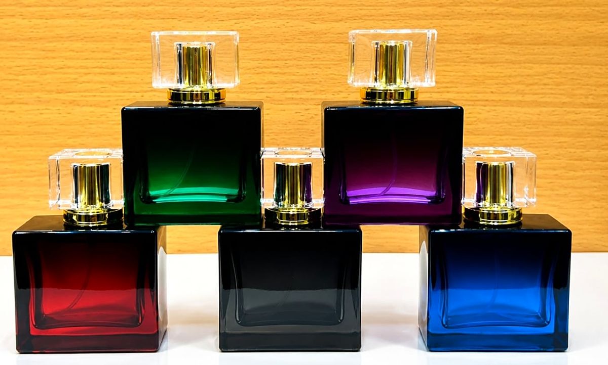 Customised perfume bottles — Loh-o-Qalam